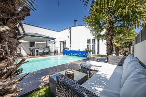 SUPERBE CONTEMPORAINE DE PLAIN-PIED 3 CH GARAGE PISCINE