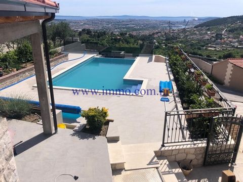 For sale is a beautiful house located on a hill in one of the most beautiful parts of Dalmatia, from where there is an endless and beautiful view of the sea and islands. This luxury house is surrounded by beautiful nature and equipped with all amenit...