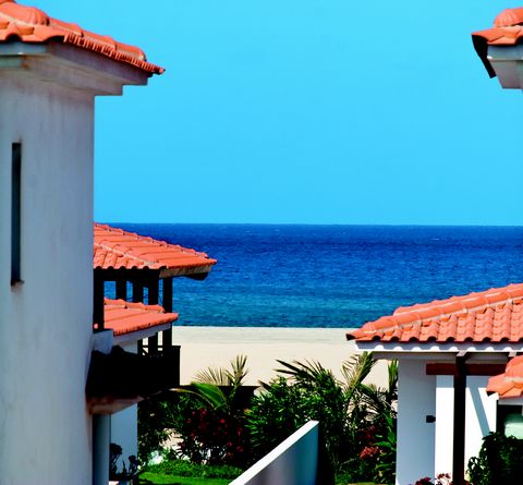 Stunning 2 Bed Apartment For Sale in Tortuga Beach Resort Sal Island Cape Verde Esales Property ID: es5553413 Property Location Sal Island Cape Verde For more information contact the developer directly here Home Page Property Details With its gloriou...