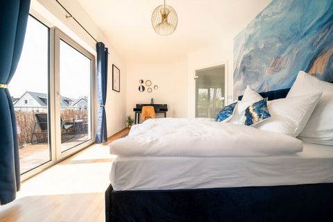 Welcome to my 85sqm penthouse suite, which is 5 minutes away from the university and offers you everything for a great stay in Giessen: → 5 minutes to the university → Great for business trips → free parking → comfortable queen size bed → kitchen wit...