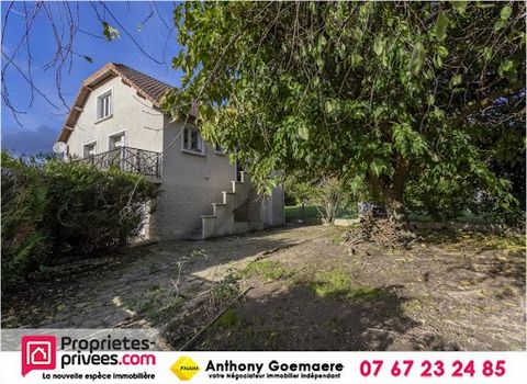 41320 - Langon/Cher - House 6 rooms 110 m² - 4 bedrooms - Basement 70 m² - Land 470 m². .............................................................. Pavilion on basement comprising an entrance, a bright living room with balcony, a kitchen, 2 bedroo...