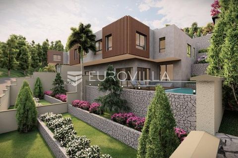 In Jelsa on Hvar, on a land area of 7,278 m2, a settlement is being built with 12 luxury urban villas for individual sale and 2 buildings with 12 apartments. The settlement is 250 m from the sea and the town center. Villa 5 is being built on a land a...