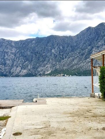 Flat for Sale with Sea View in Kotor A breathtaking seaside apartment with sea and mountain views. Located in one of the most visited tourist cities of Kotor, surrounded by famous hotels. The studio apartment is newly renovated and furniture is inclu...