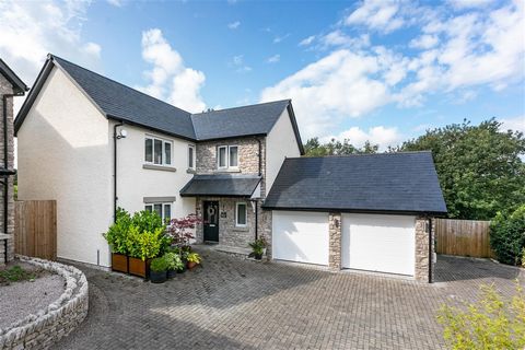 A superb detached, modern executive home, built in 2021 by local developers Oakmere Homes and bought from new, No.6 is now offered for sale. Welcome to 6 Bellmar Close, Kendal, Cumbria, LA9 7 Enjoying an enviable position at the head of a small cul-d...