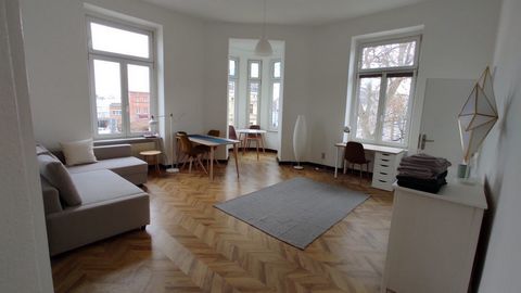 This apartment is in a grand period house in the heart of Magdeburg. the Tram just stops in fron of the house and you find supermarkets, restaurants and parks just round the corner. The apartment has been completely renovated and newly furnished.