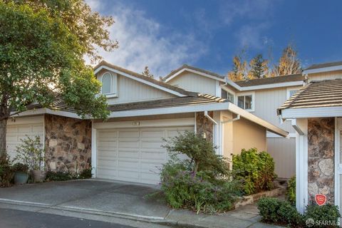 Located in a quiet and charming residential community of townhouses built in 1989, this spacious two-level, 1,264 sqft Townhome offers an outstanding sense of privacy and relaxed living. The main level of the home includes an expansive dining/living ...