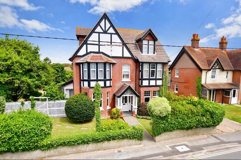 Whether you have a large or multi-generational family or you are looking to develop a hospitality business this impressive Victorian residence, only a five minute stroll from Totland beach, should tick all the boxes. It has an inordinate amount of fl...