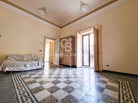 In the prestigious Via Etnea with entrance from Via Carcaci we offer for sale a wonderful historic apartment located inside a prestigious Catanese Palace. The property is located on the second floor without a lift and has historical finishes inside s...