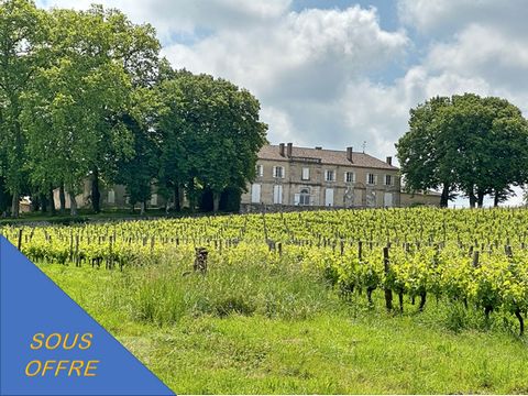 This magnificent wine château dating from the 16th and 19th centuries will seduce you with its authentic charm. The property is laid out around a main courtyard of almost 2,500 m2 and is divided into several sections. The first section is the chateau...
