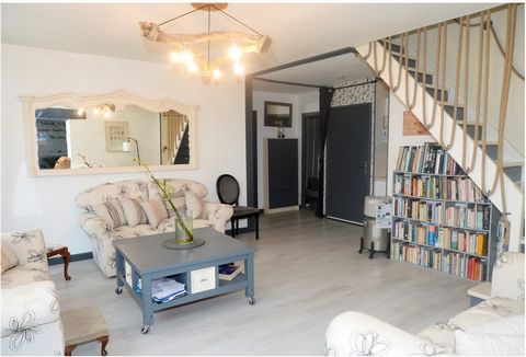 MONTELIMAR 26200 City center - T5 duplex apartment 150 m² 4 bedrooms - Dominant terrace - Garage - Cellar City center - bright apartment - T5 duplex on the first and last floor of a small condominium comprising 3 lots - Volunteer syndic - Contemporar...