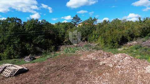 Location: Istarska županija, Labin, Labin. Spacious building plot in Labin. We are selling a large building plot only 2 kilometers from the center of Labin. The land covers 2140 square meters and is surrounded by greenery and a family house. The shap...