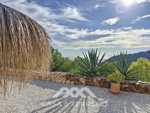 Nestled in the serene beauty of Arenas, this captivating villa offers an unparalleled living experience. Boasting panoramic vistas of both the sea and mountains, this residence is a sanctuary of luxury and tranquility. This elegant villa spans 276m2,...