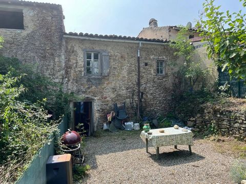 EXCLUSIVE TO BEAUX VILLAGES! This cute 2 bedroomed stone house is situated in a small hamlet overlooking the lively village of Sainte Colombe sur l’Hers. The property benefits from a good-sized private garden to the rear with a gravelled terrace, ide...