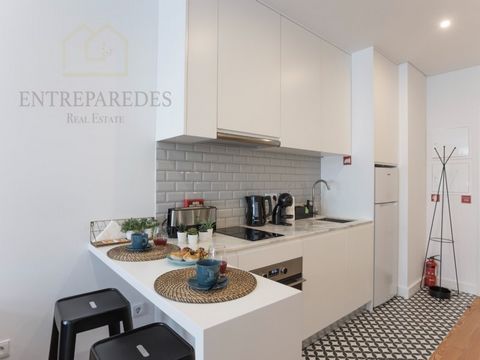 Charming 1 Bedroom Apartment for Rent - Rua Alferes Malheiro, 215 If you are looking to live in the heart of Porto, this charming furnished and decorated 1 bedroom flat may be the perfect choice. Located between Rua Alferes Malheiro and Rua do Almada...