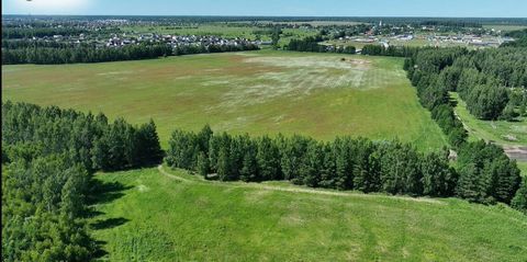 Арт. 78286623 В живописном уголке Раменского района, в селе Карпово, вас ждет земельный участок по привлекательной цене. Участок ровный и сухой, что делает его идеальными для строительства дома вашей мечты. Представьте себе утренние прогулки по зелен...