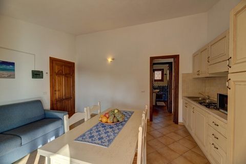 Goed uitgeruste appartementen in het noordwesten van Sardinië, tussen Castelsardo en S. Teresa di Gallura. Het rustige, kleine stadje Badesi biedt een prachtig uitzicht over het kustgedeelte van de Golf van Asinara. De complexen bestaan uit één- of t...