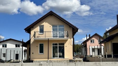 1698785 Продам коттедж 113 кв.м на участке 4 сотки в Жилой комплекс «Близкое» с ремонтом. Расположен в 6 км от Санкт-Петербурга, на участке с холмистым рельефом, в окружении лесов, низкая плотность застройки сохраняет чувство единения с природой. Цен...