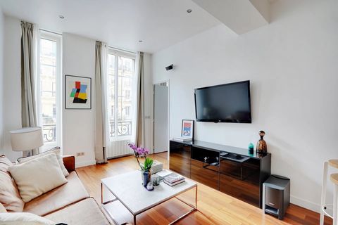 [EXKLUSIV] Haut-Marais. Am Fuße der Rue de Bretagne und des Rathauses im 3. Arrondissement von Paris. Charmante, renovierte, sonnige 46 m² große 1-Zimmer-Wohnung mit Blick auf die Rue Réaumur. Entdecken Sie diese schöne 1-Zimmer-Wohnung voller Licht ...