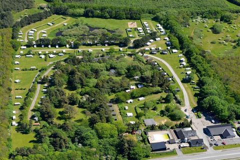 Nahe der Großstadt und doch mitten in der Natur Neu! Aarhus ist jetzt ein First Camp Easy, eine ganz neue Untermarke für diejenigen, die das einfache Campingleben bevorzugen. Aarhus ist eine gute Wahl für diejenigen, die einen Urlaub in ruhiger und n...