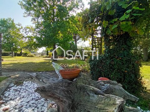 Située à La Boissière-des-Landes (85430), cette propriété bénéficie d'un cadre paisible, idéal pour les amoureux de la nature. Sur une surface de 4275 m², cette belle maison traditionnelle possède un charme rustique avec une grange et une cave, offra...