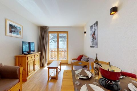 Bienvenido a este encantador alojamiento situado en el animado complejo turístico de Nendaz, Suiza, en el corazón de los 4 valles. Este cómodo apartamento de 3 estrellas, de 34 m², es ideal para hasta 4 huéspedes y está situado cerca del centro del p...