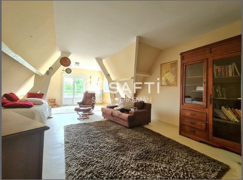 Lumineuse, 5 chambres, sous sol complet 3 voitures