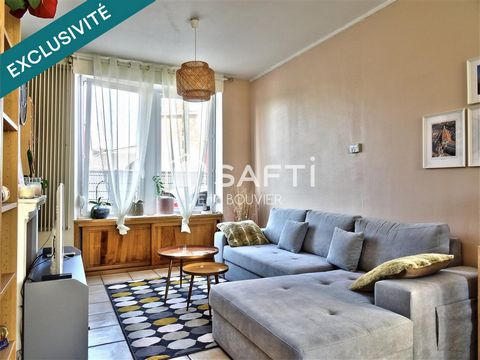 Charmante semi-individuelle avec garage et jardin et de beaux equipements!