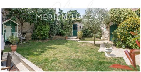 Ambiance chaleureuse dans cette maison familial, dans un secteur calme et recherché à 5 minutes du centre ville ,à decouvrir sans tarder!