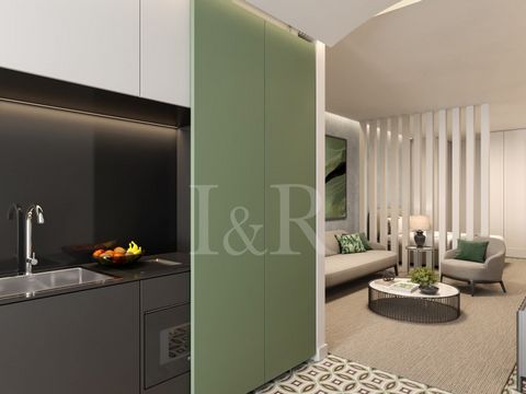 Spacious studio with 55 sqm of gross private area, located in the Anjos 35 project. This apartment has a private entrance directly from the street, an open kitchen, and a 39 sqm open space area with enough space for a living room and bedroom area. Wa...