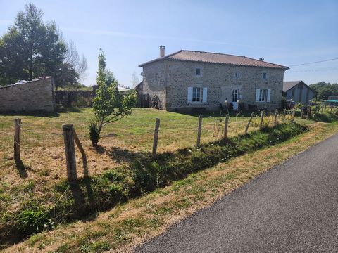 Bussiere Poitivine  Magnifique propriété avec maison en pierre rénovée et dépendances - gite/business