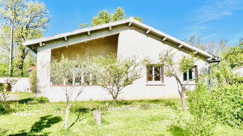 Maison 4 chambres + 2 Garages et Jardin arborer à rénover !