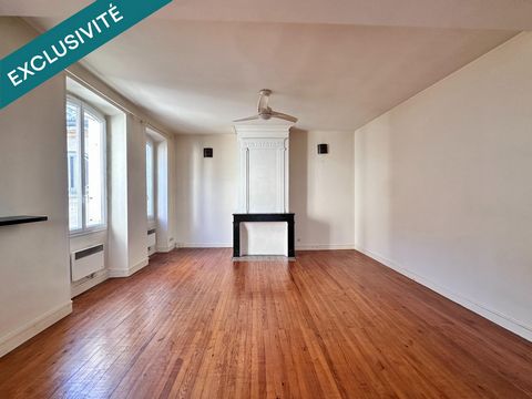 BORDEAUX- PLACE DU PARLEMENT, appart 122 m² prestations anciennes, à rénover