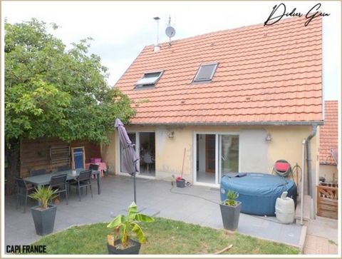 Dpt Bas-Rhin (67), à vendre proche de SARRE UNION maison - Terrain de 572,00 m²