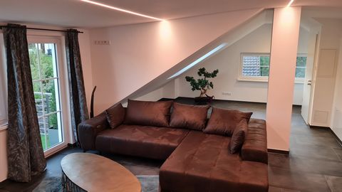 A luxurious light-flooded top floor apartment in beautiful surroundings, 2 km from the gold town of Pforzheim. The brand new apartment with a high-quality interior and a sunny south-facing balcony invites you to relax. Perfect location for day trips ...
