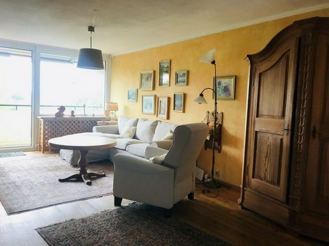 Beautifully cut 3,5 room apartment in mediterranean style fully furnished for rent, that means to take the toothbrush with you and live, everything available TV, furniture, laundry, everything you need to get through the daily routine and then to rel...