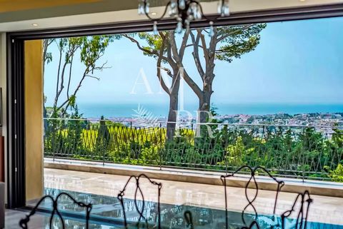 Mougins - Villa contemporaine neuve - Vue mer panoramique