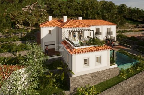 Identificação do imóvel: ZMPT564212 Prepare to be the proud owner of a luxurious villa, located in the idyllic region of Monsaraz. This property is a perfect blend of modernity and nature, offering a life of serenity and luxury.Features of the Villa:...