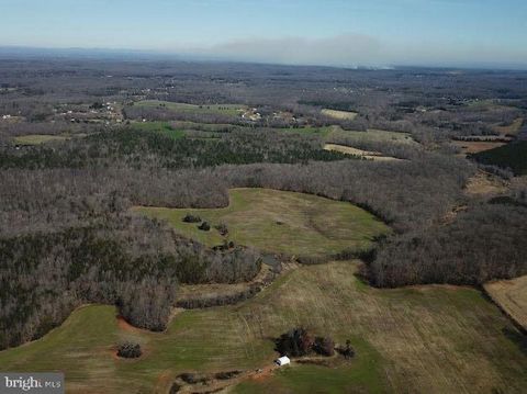 **2 Parcels are being sold as 1 Unit (MLS:VAST2024206)** for $20M Calling All Builders and Developers: Seize the Opportunity in Stafford County! Unlock the potential of this prime land development of 750 acres, perfect for crafting a captivating neig...