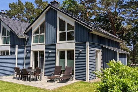 Bienvenido a nuestra nueva casa de vacaciones en Baabe en Rügen. La casa se completó en septiembre de 2016 y ha sido una casa de vacaciones popular para turistas de Baabe Ostebad. La acogedora casa de vacaciones en el estilo escandinavo es ideal para...