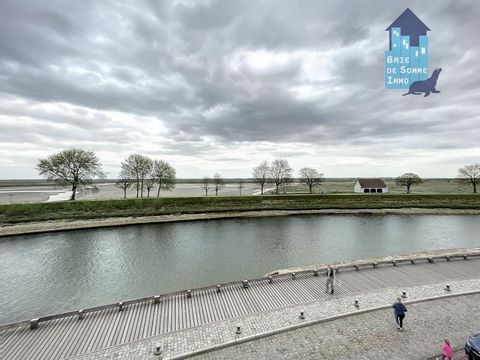 Your agency Baie de Somme Immo presents this townhouse on 3 levels overlooking Bay, to comfort, in Saint Valery sur Somme comprising:~On the ground floor, entrance, living room with bay view open to kitchen, WC~On the 1st floor, landing, 2 bedrooms i...
