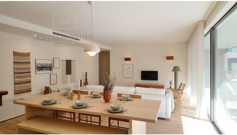 Appartements de 3 chambres à vendre à Maia - Excellent accès - Junto Parque da Picua _ Porto. Empreendimento Terra est une copropriété privée à Águas Santas, dans la ville de Maia, qui excelle dans l'attention portée aux détails, offrant un environne...