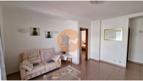 Apartment located in Cacela, near the health center, pizzeria, post office. This property consists of, 2 bedrooms, 1 WC, 1 living room, 1 kitchen, has a balcony with large area, sea view. Mark your visit, for we await you! Energy Rating: E #ref:CS-AP...