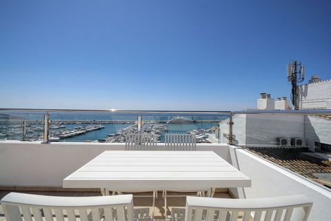 Located in Puerto Banús. An exceptional duplex penthouse located second line in Puerto Banus providing superb views of the yachting marina. The penthouse has been carefully decorated in modern neutral tones and boasts two terraces from where you can ...