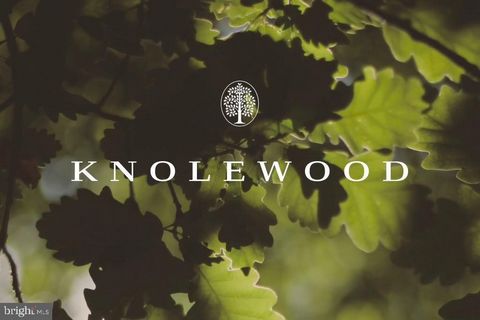 Welcome to Knolewood—a limited collection of 24 lots to build your dream home to your specifications! This is a rare opportunity to buy land in one of the nation's most prestigious new communities. Lot 2 is one of the 24 available lots! Buyers must u...