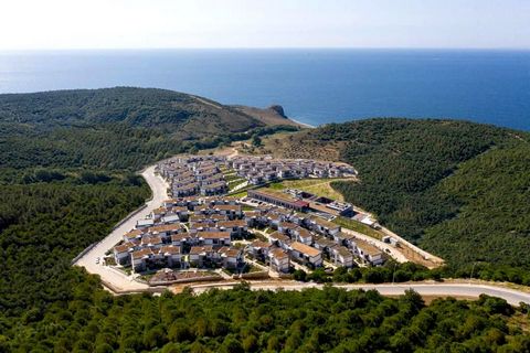 Appartamenti con vista mare nella grande natura Sulle montagne Alto livello di ossigeno Case di design in pietra Concetti di case estive Giardino & Terrazza Sale cinema Spogliatoi Grandi balconi Materiali da cucina incorporati Forno Stufa Lavastovigl...