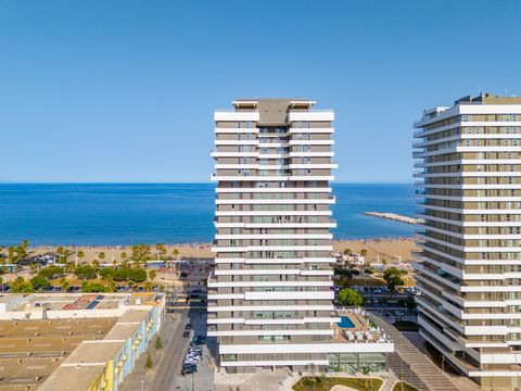 Malaga Towers est un nouveau développement étonnant à quelques mètres des plages immaculées de Malaga. Cet appartement luxueux offre 4 chambres, 3 salles de bains et des toilettes invités, tous soigneusement conçus pour offrir confort et élégance. De...