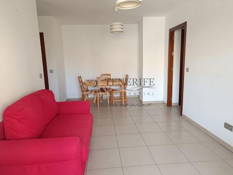 Available for sale 2 bedroom apartment on the second floor with elevator of a residential building in a convenient location in the town of Alcalá, located less than 200 meters from the fishing port and the beach and with accessibility to all necessar...