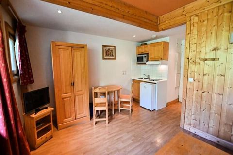 Dieses charmante, 18 mÂ² groÃŸe Studio in Combloux eignet sich perfekt fÃ¼r einen romantischen Skiurlaub und bietet bequem Platz fÃ¼r 2 Personen. Das Studio befindet sich auf der 3. Etage und ist mit dem Aufzug erreichbar. Es verfÃ¼gt Ã¼ber einen gem...