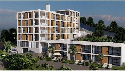 Ce spectaculaire appartement de 2 chambres, inséré dans une copropriété résidentielle moderne au début de la construction, offre l’équilibre parfait entre confort, élégance et qualité de vie. Avec seulement 25 unités et une piscine exclusive, ce déve...