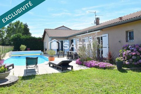 Magnifique maison rénovée de plain-pied avec piscine.